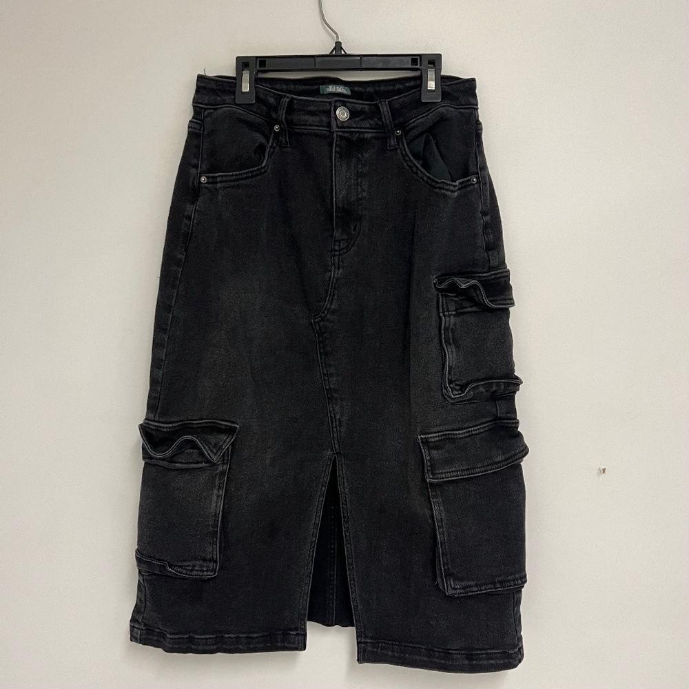 wild fable Black Midi Cargo Skirt